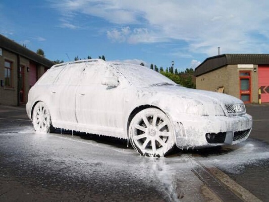Bật mí công thức làm nước rửa xe